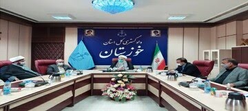 رئیس کل دادگستری خوزستان تاکید کرد: ضرورت استفاده از کارشناسان حقوقی در مطبوعات