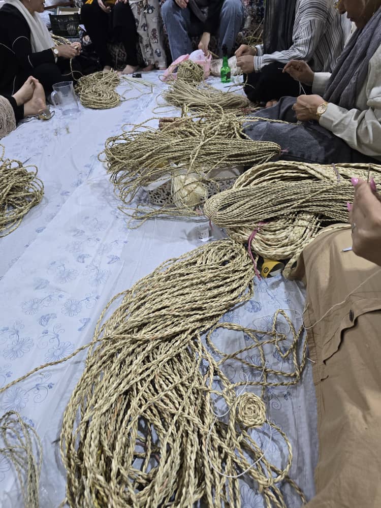 آموزش رایگان صنایع‌دستی در بندرماهشهر با هدف توسعه و ترویج و توانمندسازی بانوان